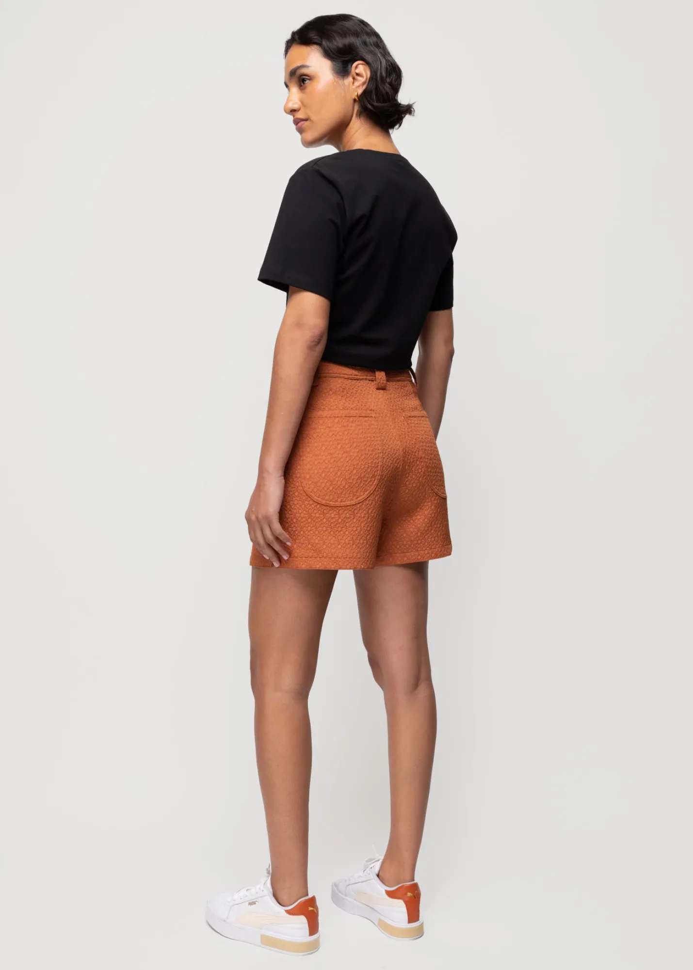 cropped_shirt_met_knoopdetail_4-1.webp Cropped Shirt Met Knoopdetail*Vanilia Best