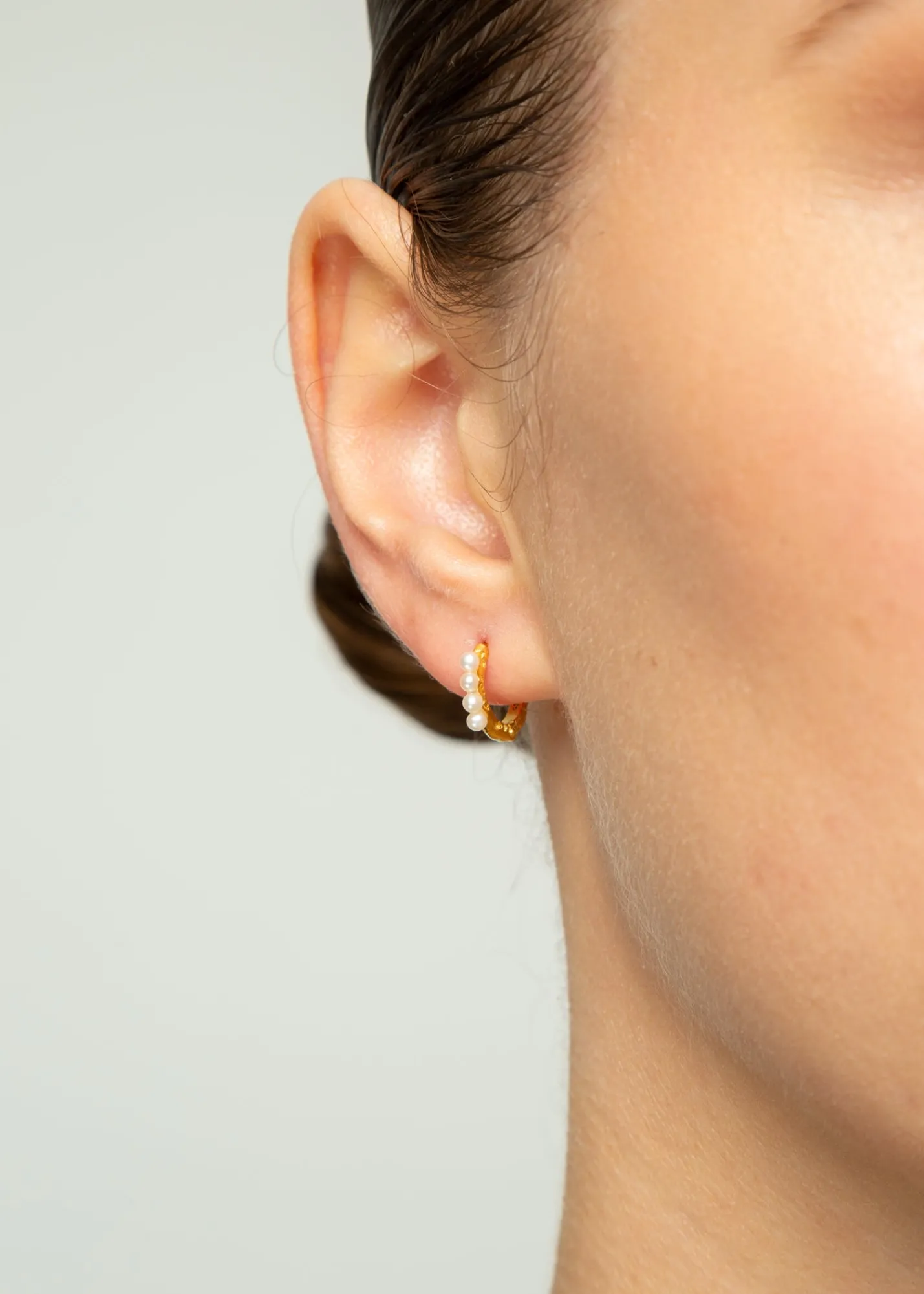 Enamel Oorbellen Paula Met Parel*Vanilia Best Sale