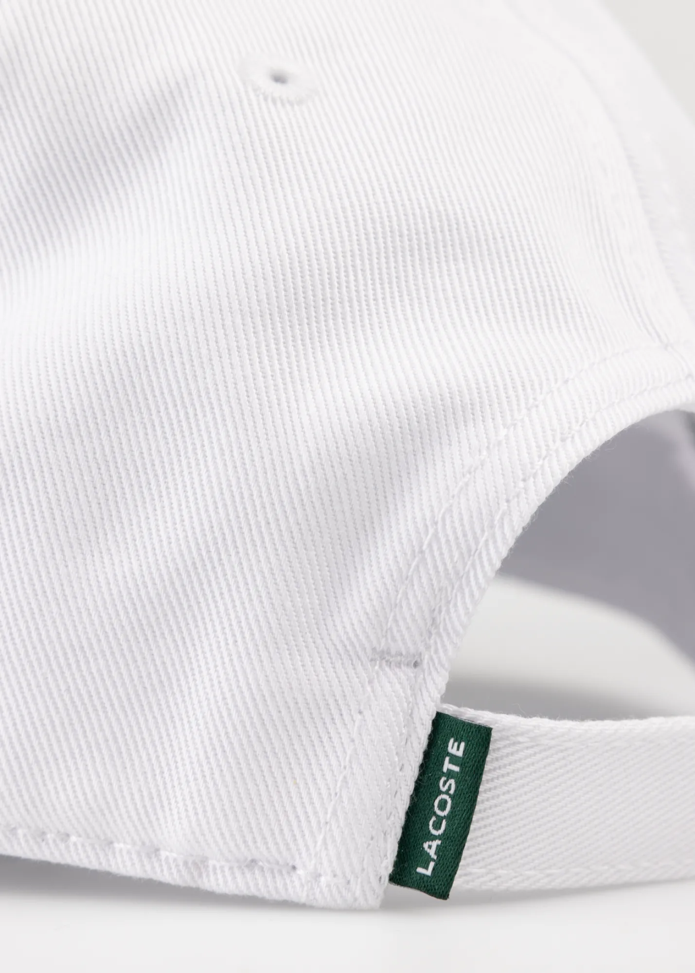 lacoste_pet_4.webp Lacoste Pet*Vanilia Store