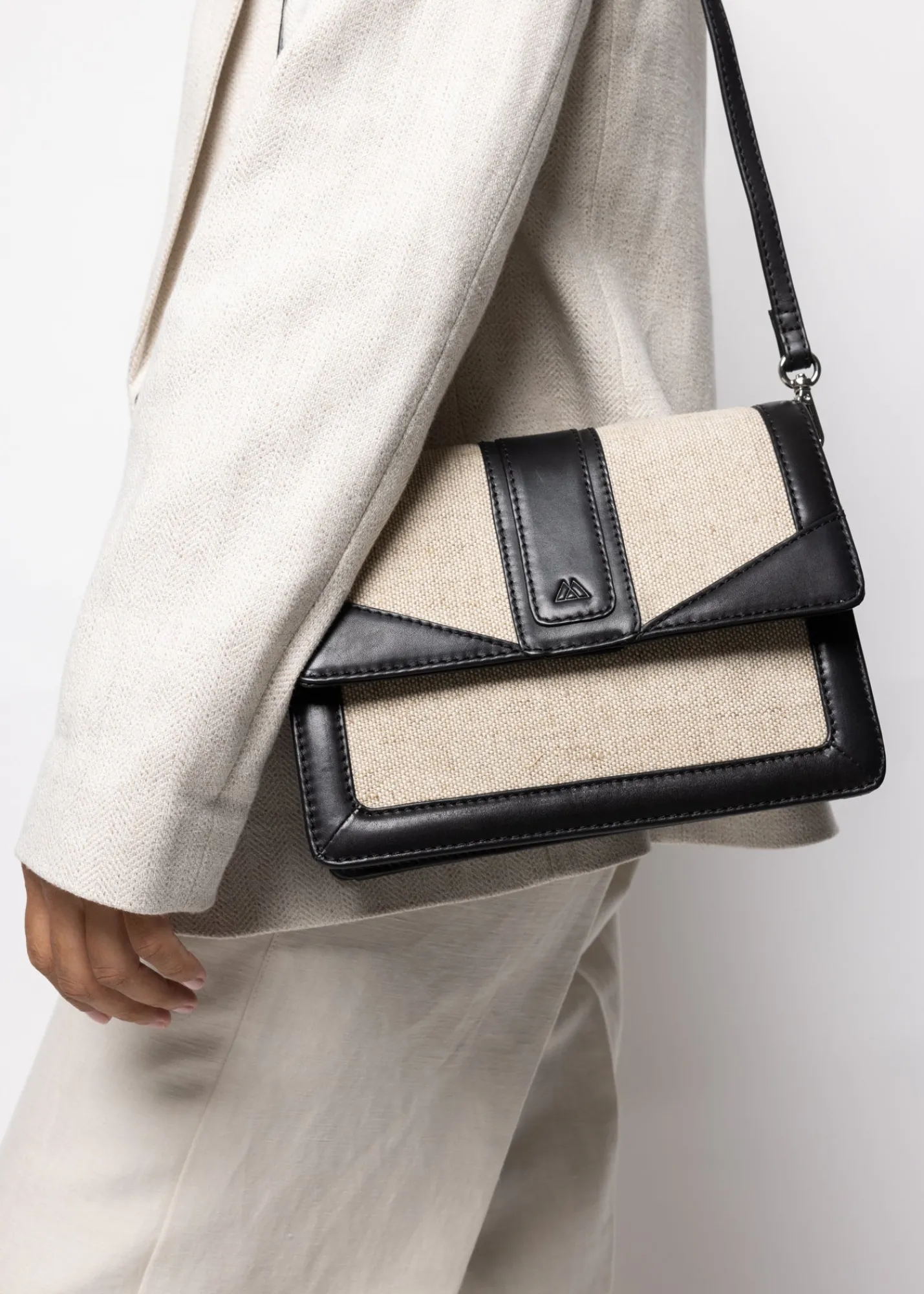 markberg_crossbody_tas_jane_4.webp Markberg Crossbody Tas Jane*Vanilia Clearance