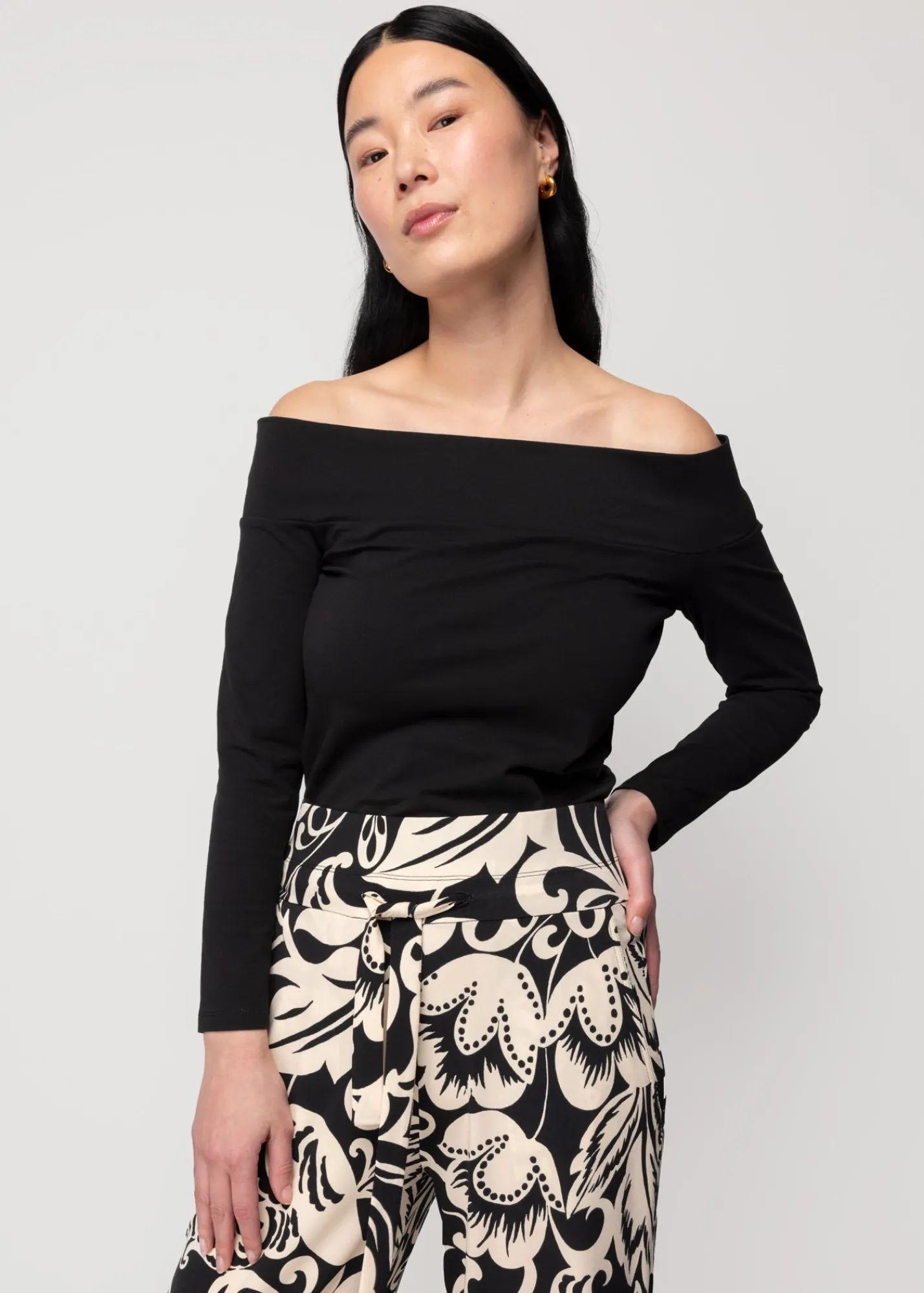 off_shoulder_top_5.webp Off Shoulder Top*Vanilia Flash Sale