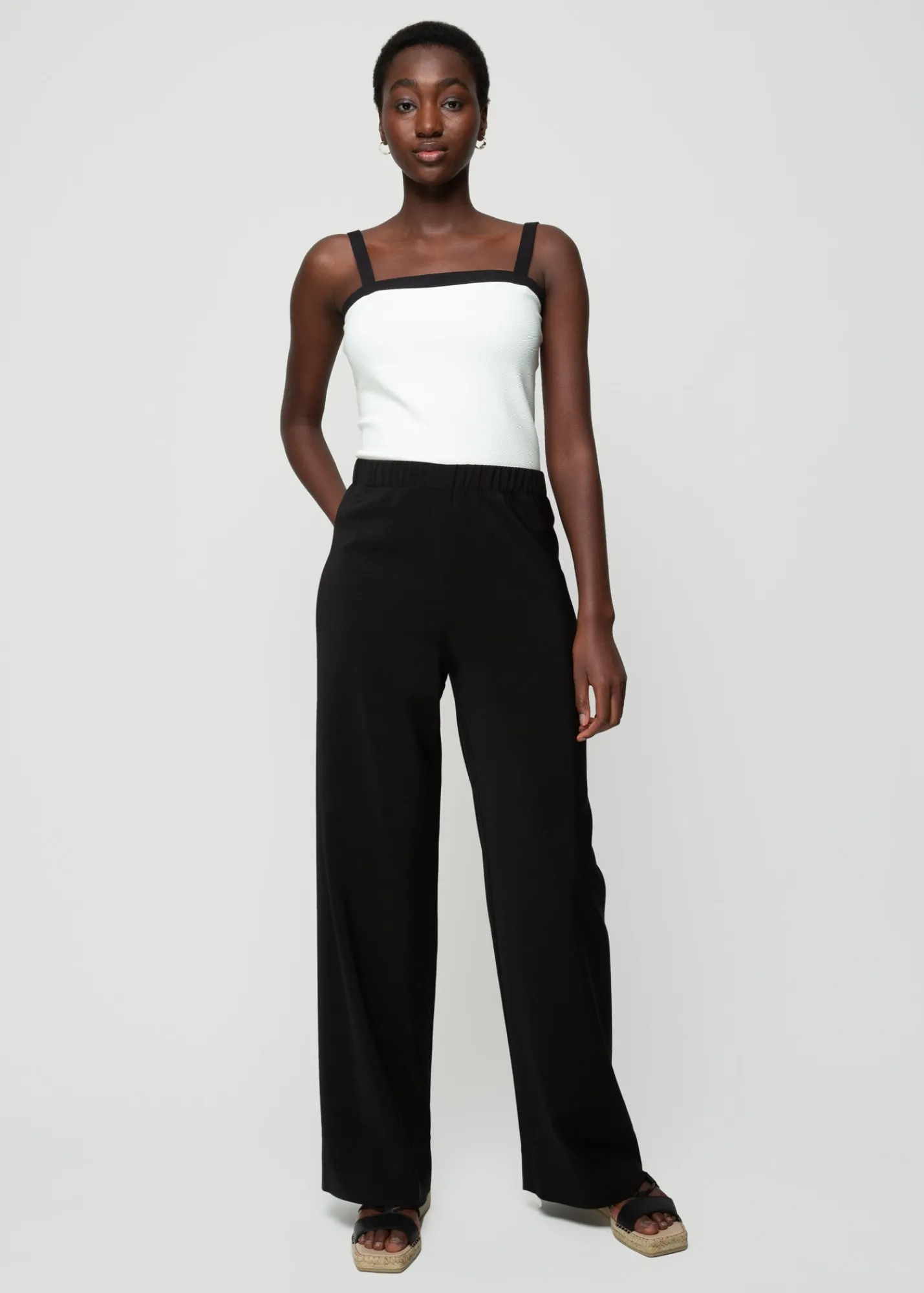 rib_top_met_contrastboorden_4.webp Rib Top Met Contrastboorden*Vanilia Cheap