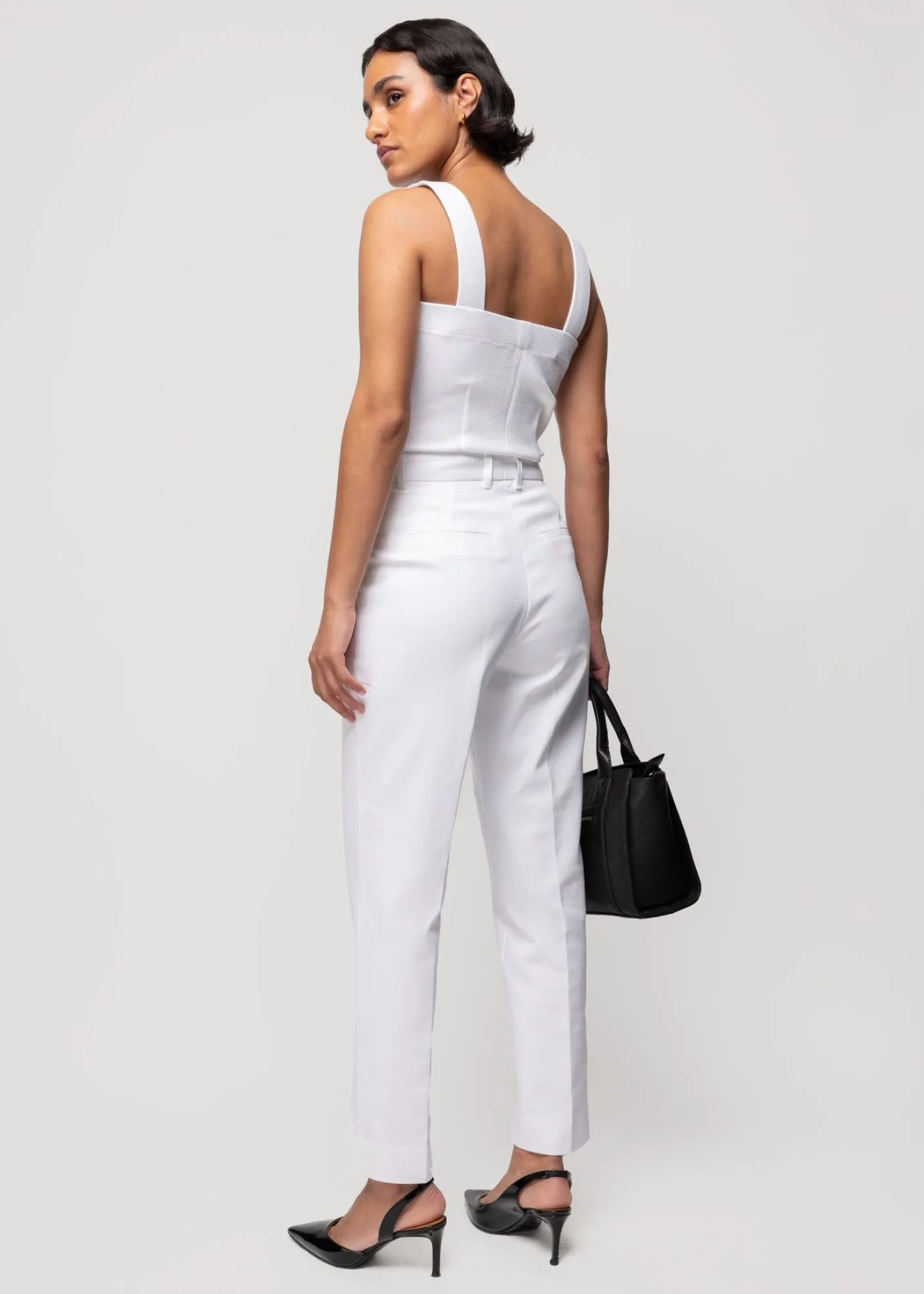 rib_top_met_vierkante_hals_4-1.webp Rib Top Met Vierkante Hals*Vanilia Shop