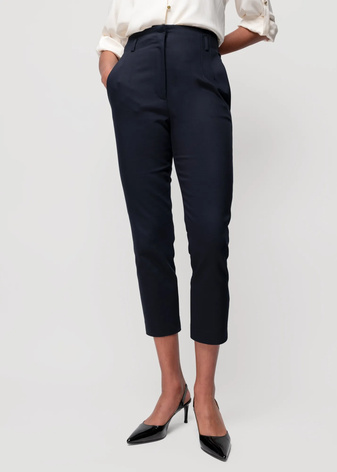 sailore_tapered_chino_2.webp Sailore Tapered Chino*Vanilia Flash Sale