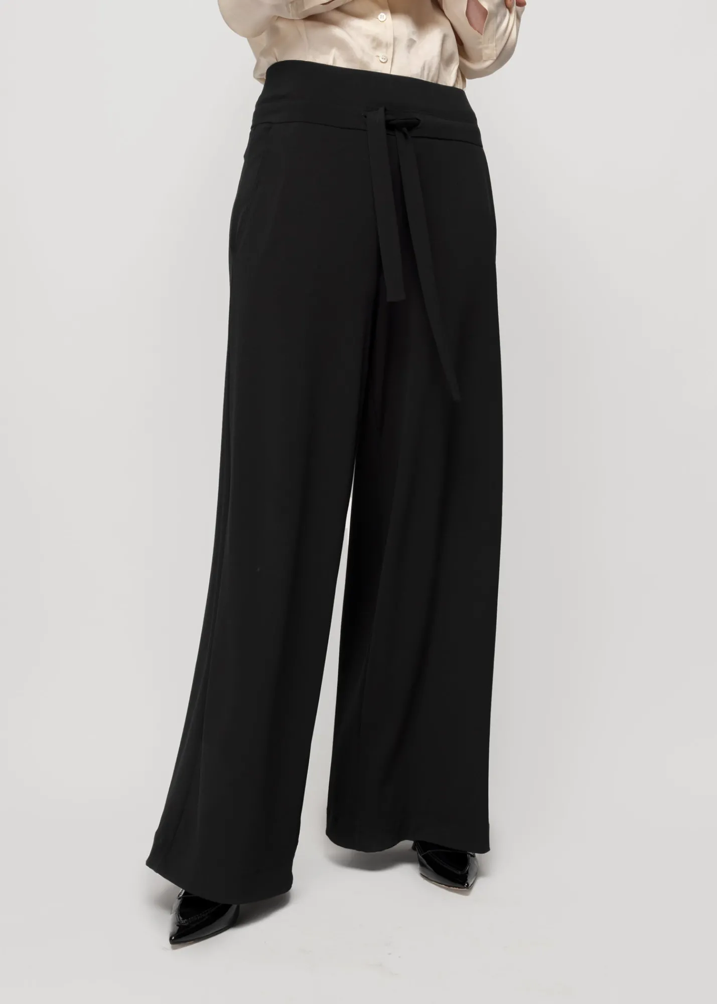 tricot_broek_met_wijde_pijp_2.webp Tricot Broek Met Wijde Pijp*Vanilia Outlet
