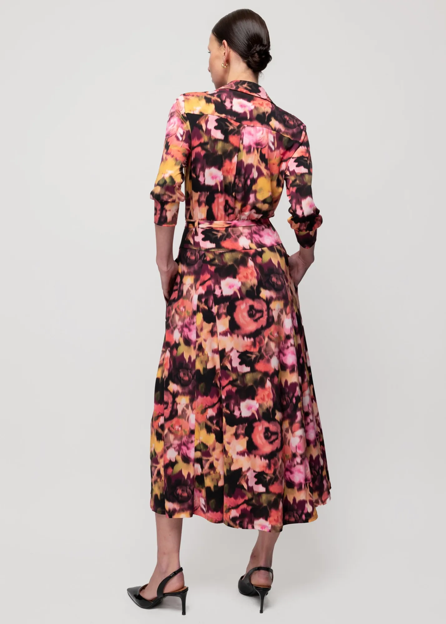 tricot_midi_jurk_met_print_3.webp Tricot Midi Jurk Met Print*Vanilia Discount