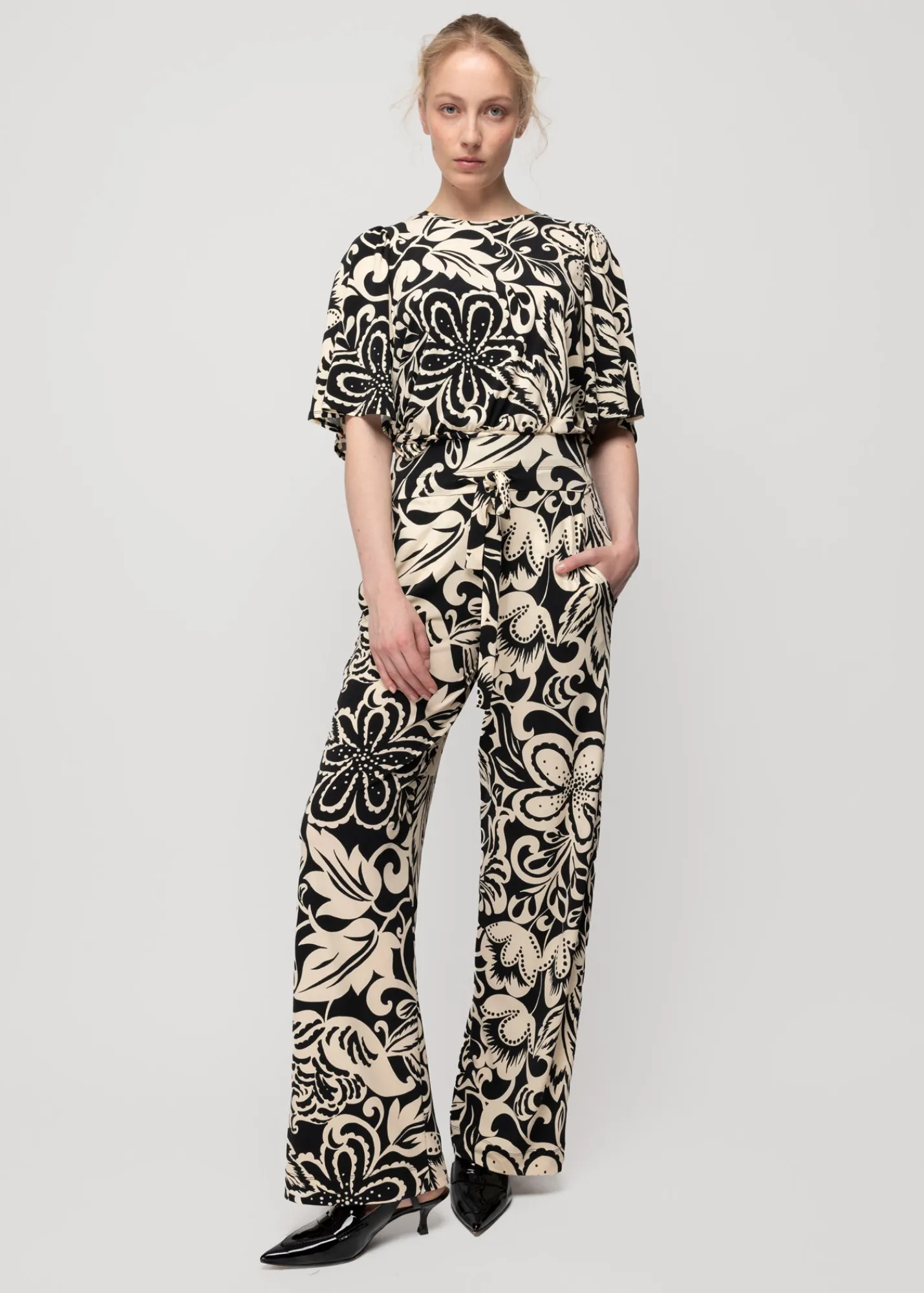 Tricot Top Met Bloemenprint*Vanilia Fashion
