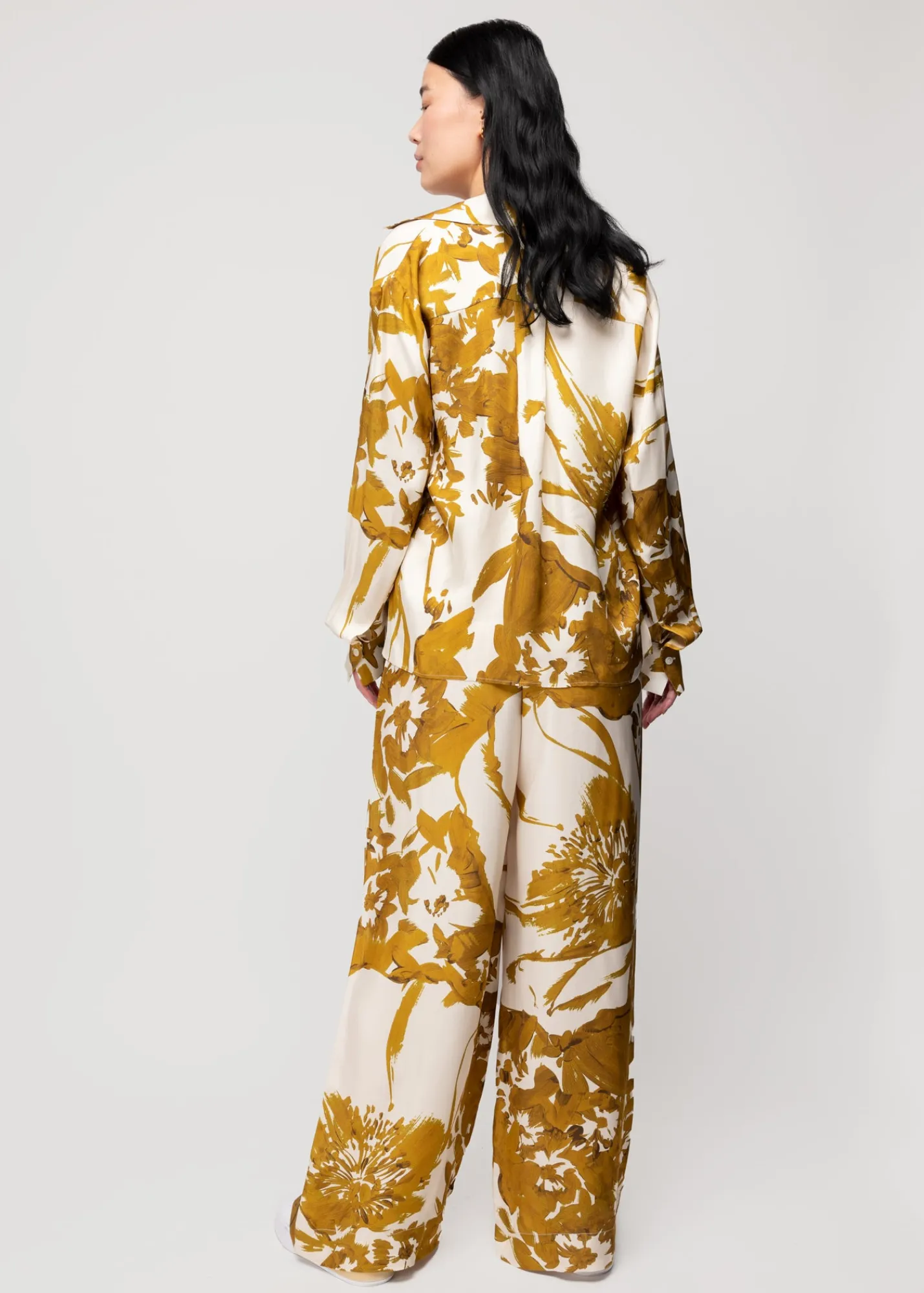 viscose_blouse_met_bloemen_4.webp Viscose Blouse Met Bloemen*Vanilia Best