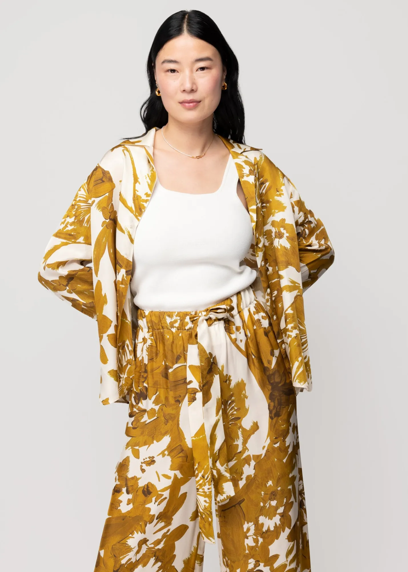 viscose_blouse_met_bloemen_5.webp Viscose Blouse Met Bloemen*Vanilia Best