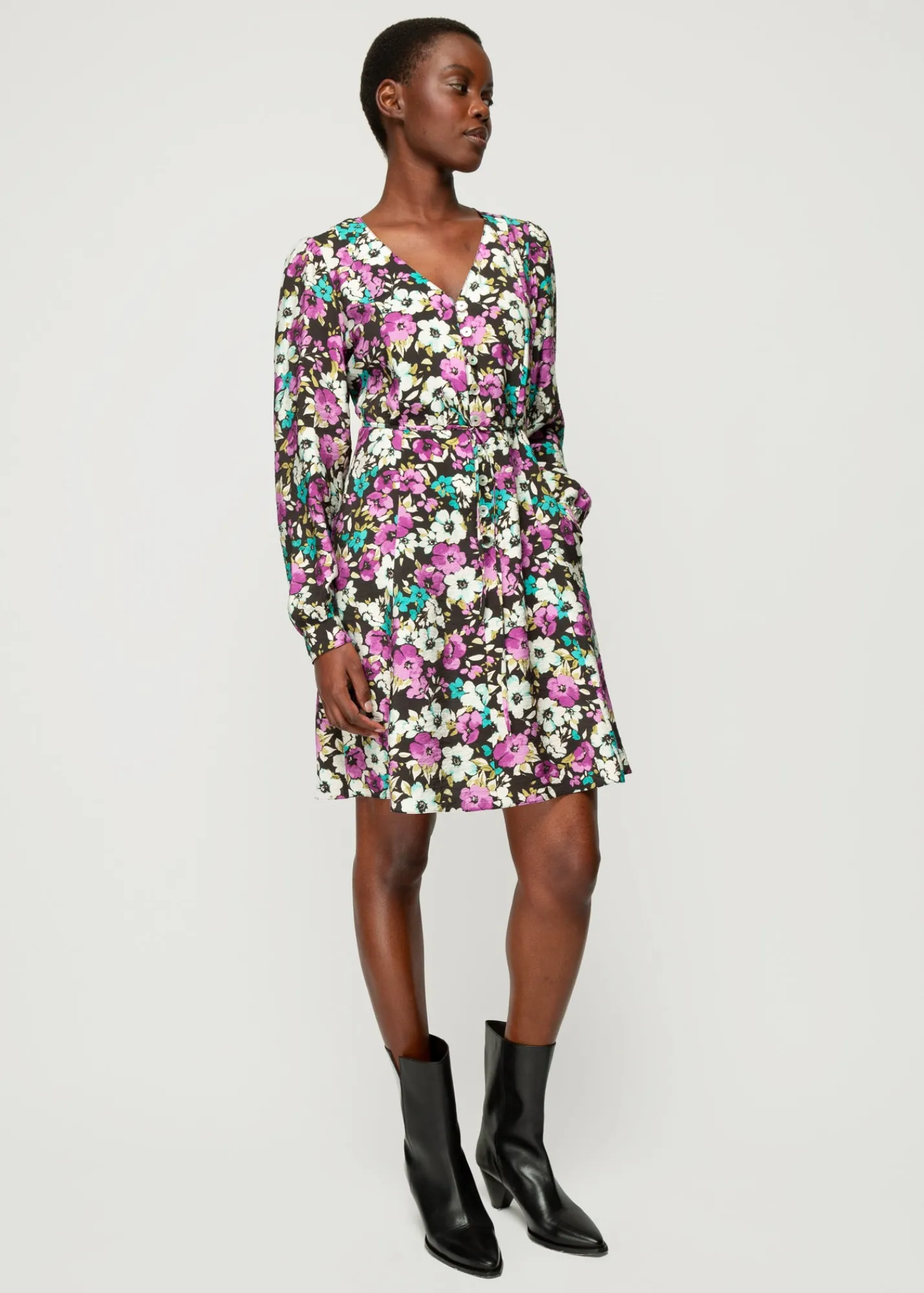 Viscose Jurk Met Bloemen*Vanilia Best