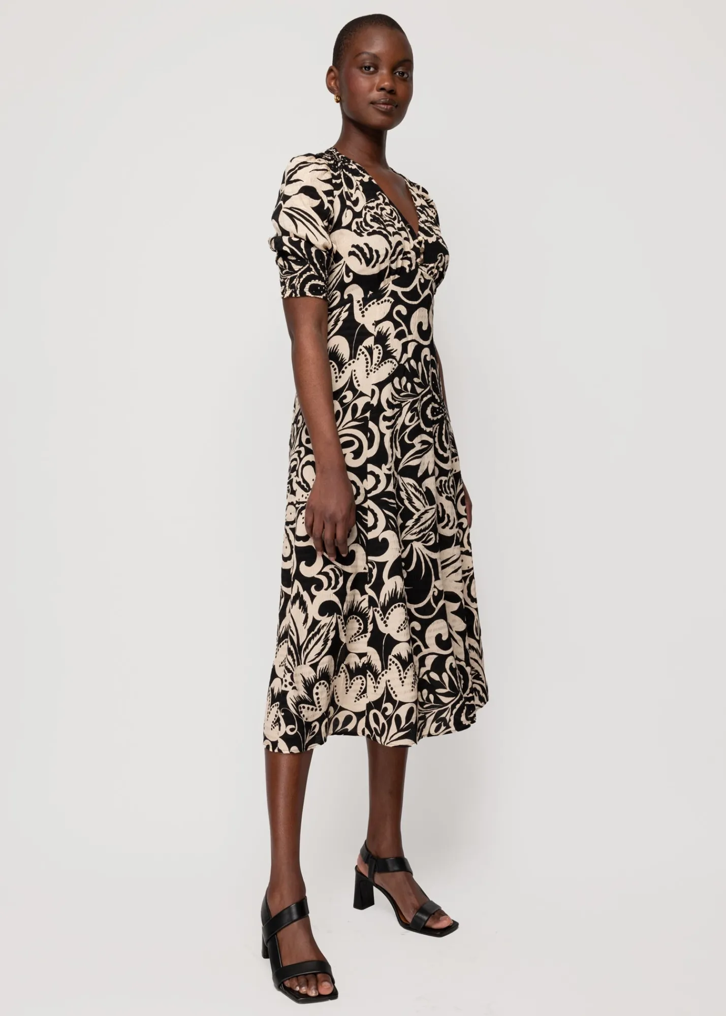 Viscose Maxi Jurk Met Bloemenprint*Vanilia Outlet