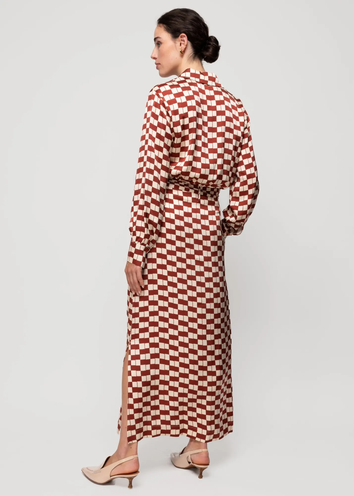 viscose_midi_jurk_met_blok_print_4.webp Viscose Midi Jurk Met Blok Print*Vanilia Best