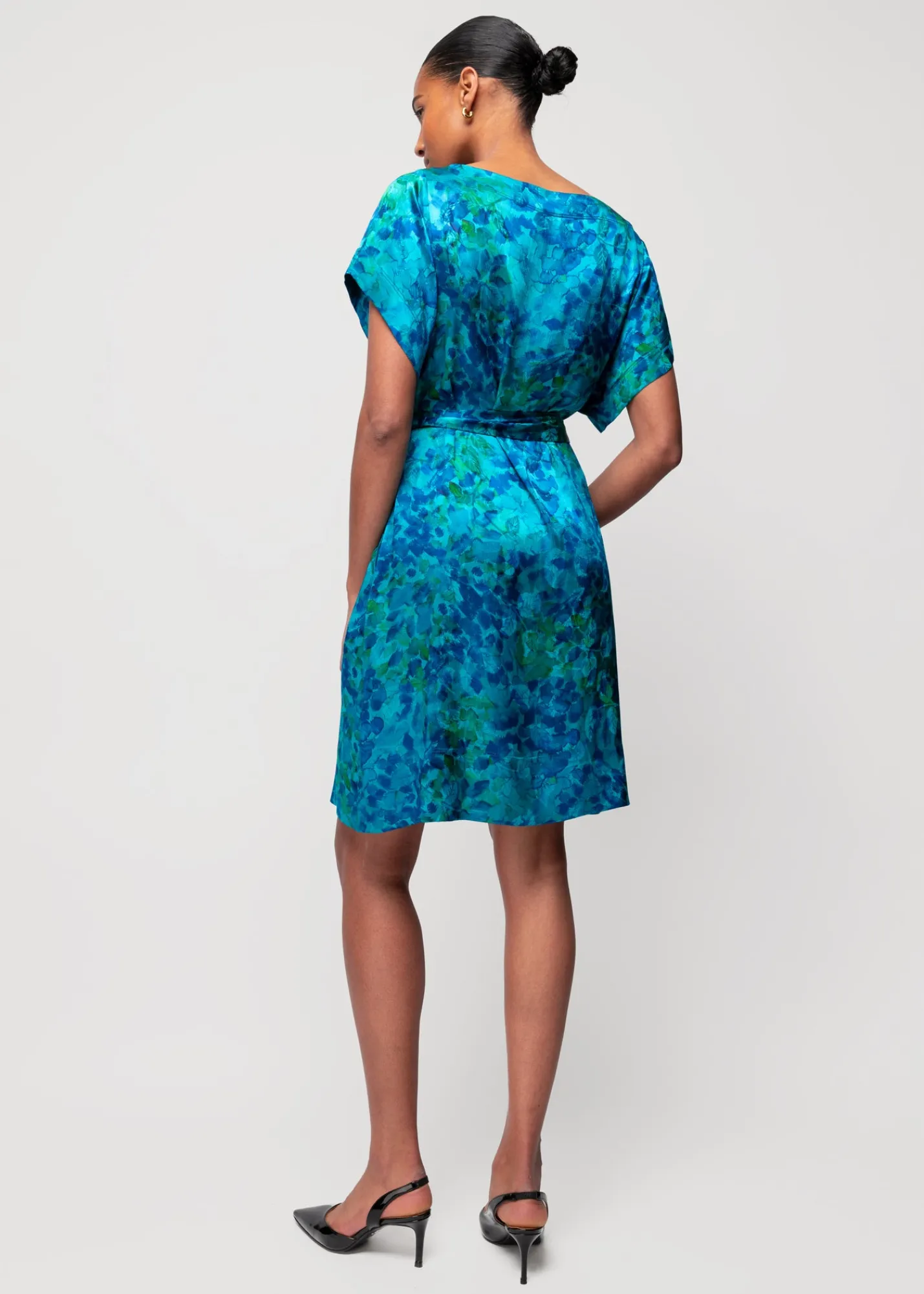 viscose_mini_jurk_3.webp Viscose Mini Jurk*Vanilia Fashion
