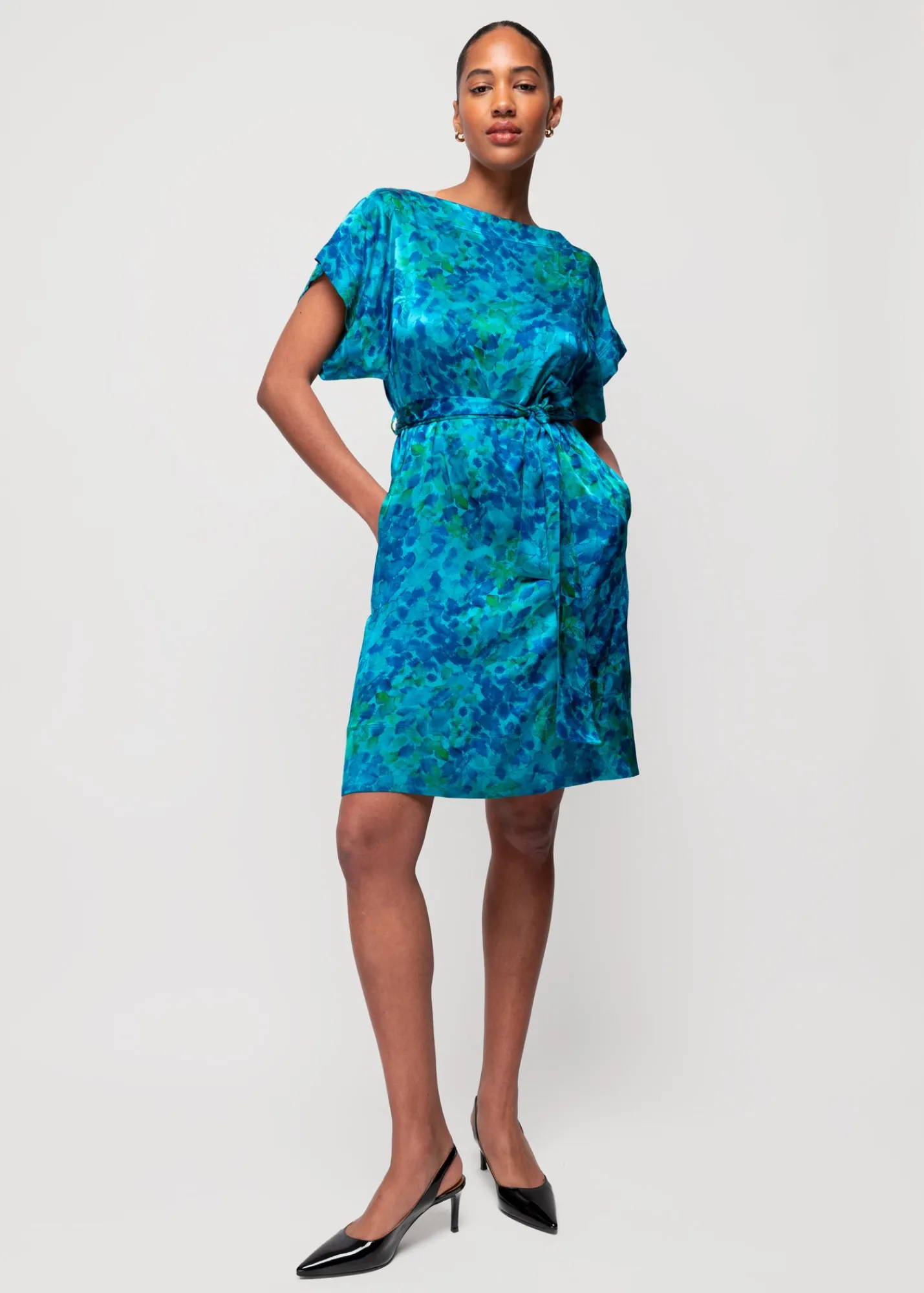 viscose_mini_jurk_4.webp Viscose Mini Jurk*Vanilia Fashion